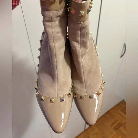 VALENTINO Garavani rockstud booties 38.5 preowned with box size 8.5 US - Picture 6 of 16